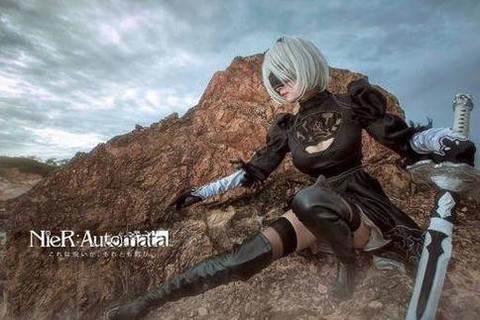 尼尔机械纪元怎么自爆